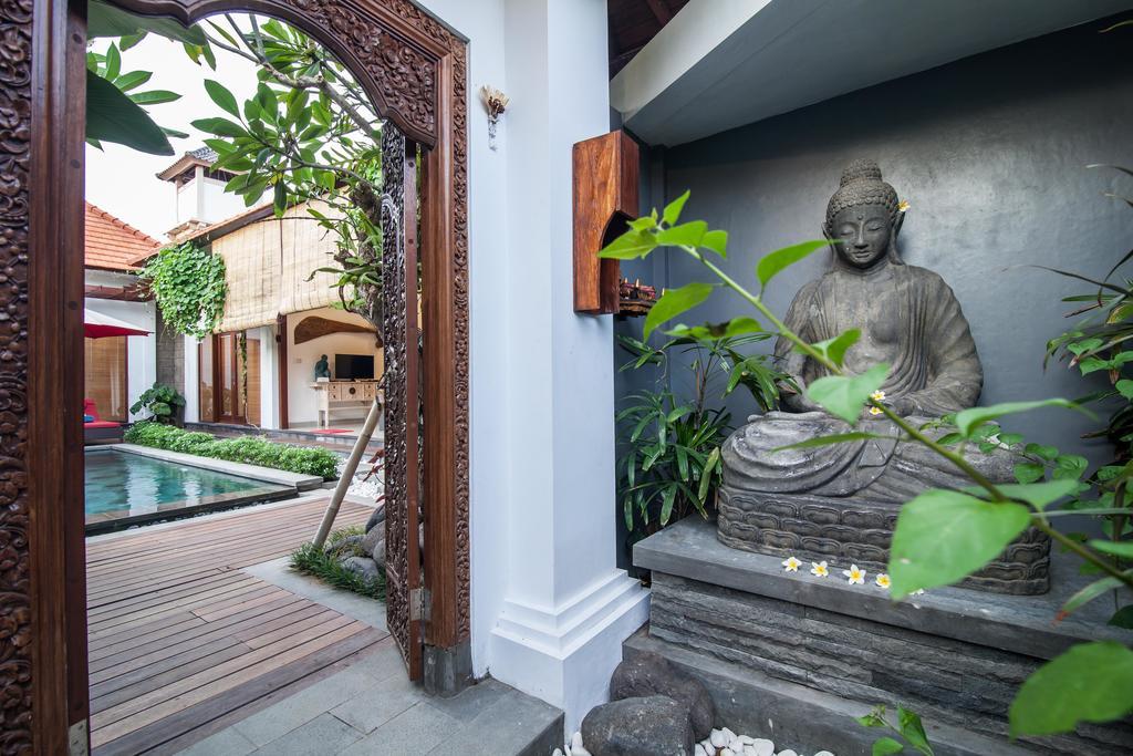 Ambermoon Villas Seminyak  Exterior photo